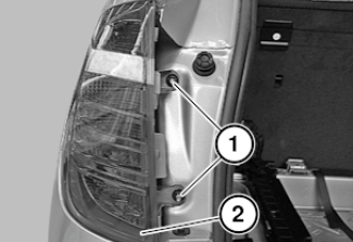 F25 LED Rückleuchte rechts außen ausbauen??? da defekt - BMW X3 FORUM